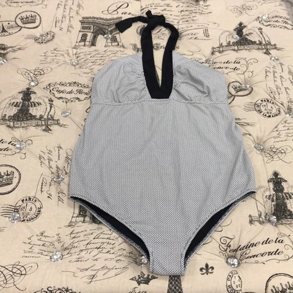 Pez D'Or Montego Bay One-Piece Maternity Swimsuit - Picture 3 of 8